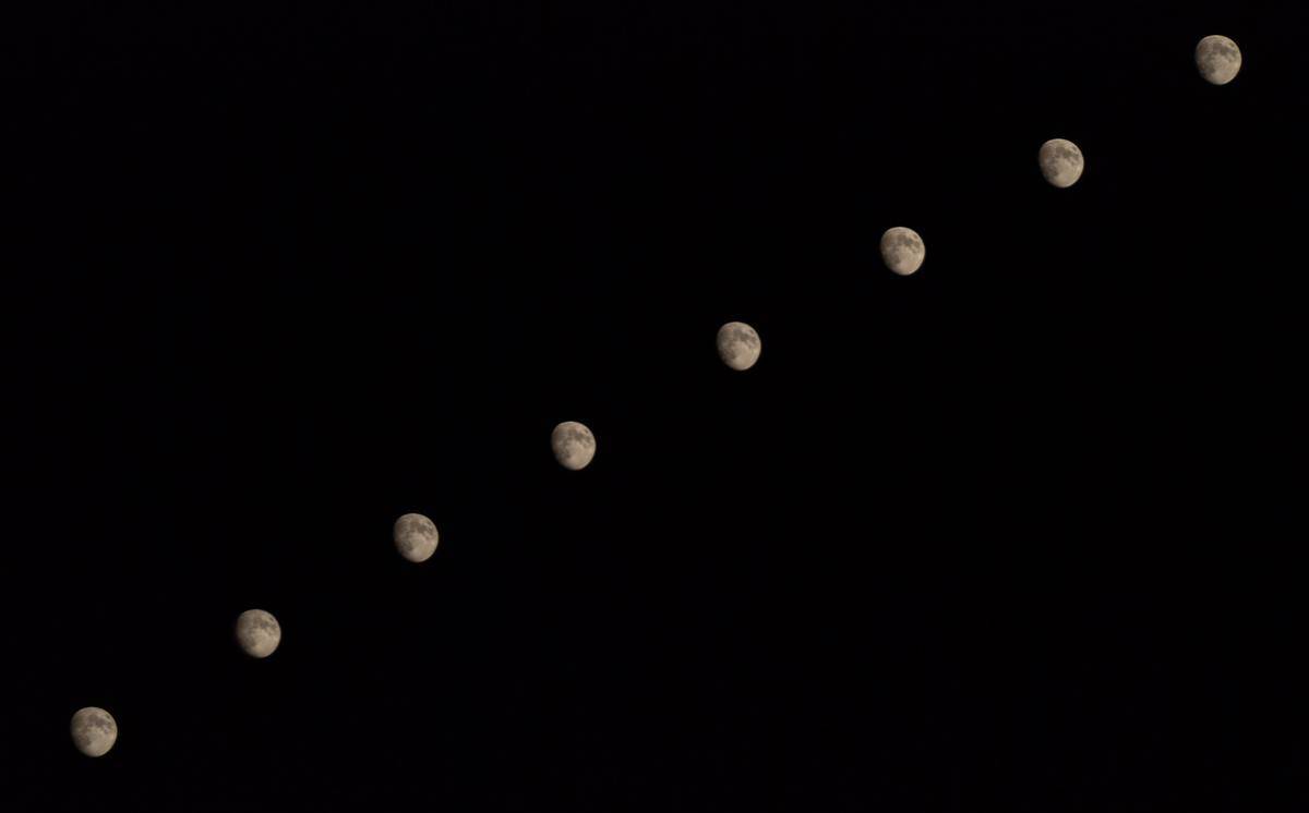 line up ff the moon in dark sky