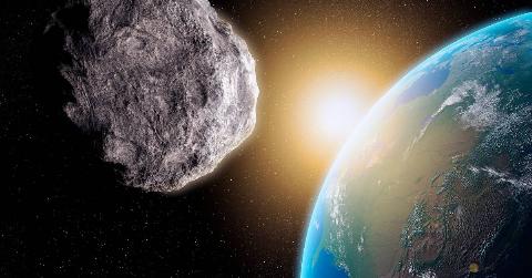 Asteroid approaching Earth