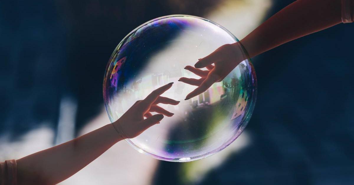7 Benefits Of Practicing An Emotionally Transparent Relationship