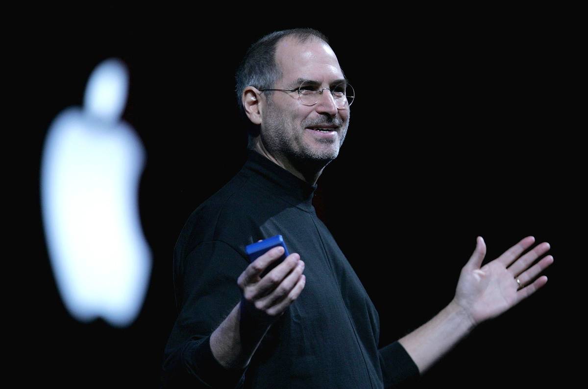 Apple CEO Steve Jobs delivers a keynote address at the 2005 Macworld Expo January 11, 2005 in San Francisco, California.