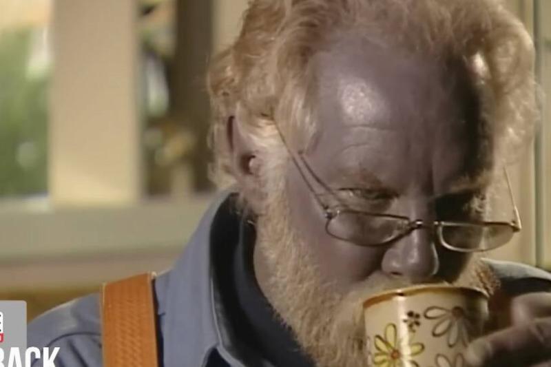Karason during one of his TV appearances, drinking from a mug.