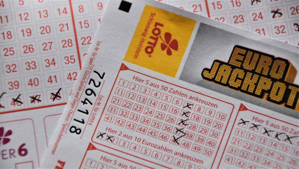 A closeup of some Euro lottery tickets.