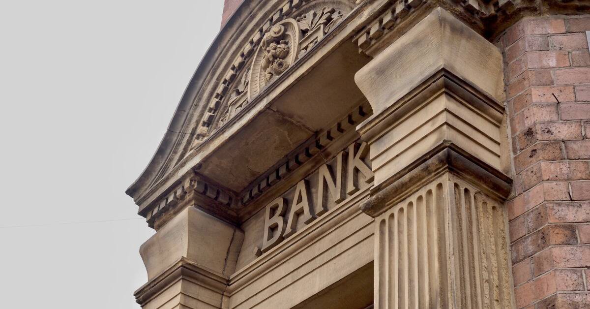 The front facade of a bank.