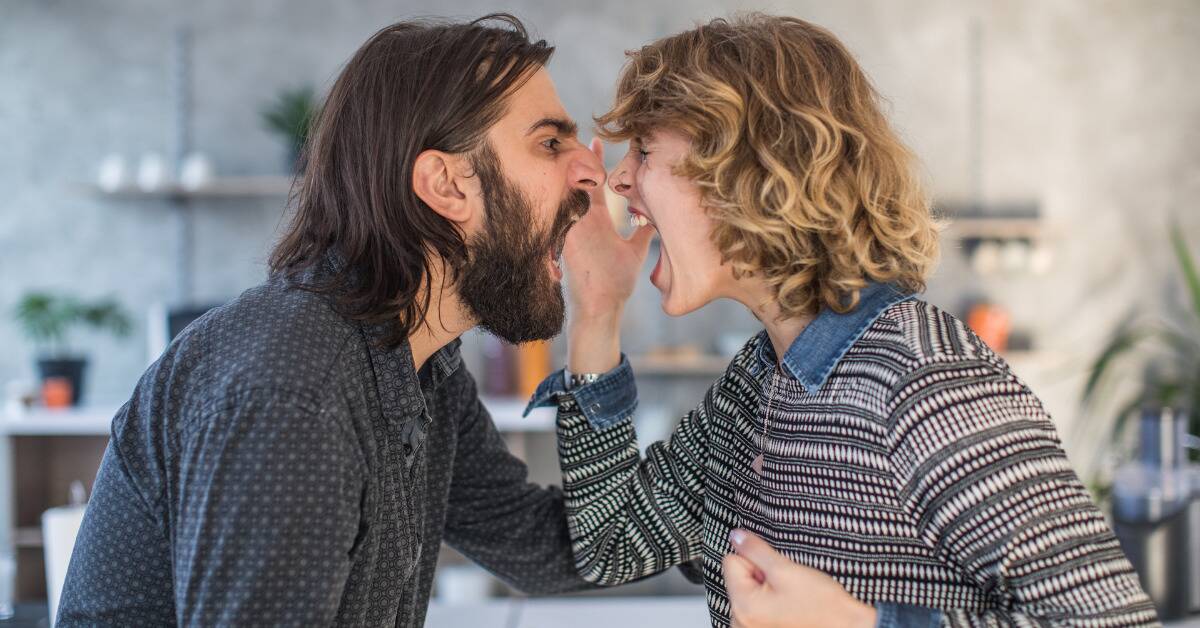 A couple yelling at each other, very in each other's face.