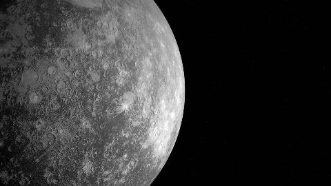 A close image of the surface of planet Mercury.