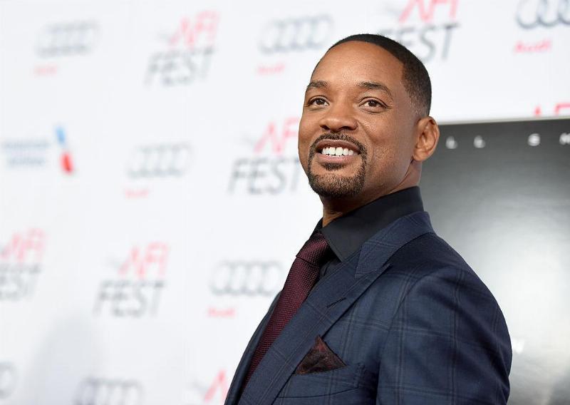 ​HOLLYWOOD, CA - NOVEMBER 10: Actor Will Smith attends the Centerpiece Gala Premiere of Columbia Pictures' 