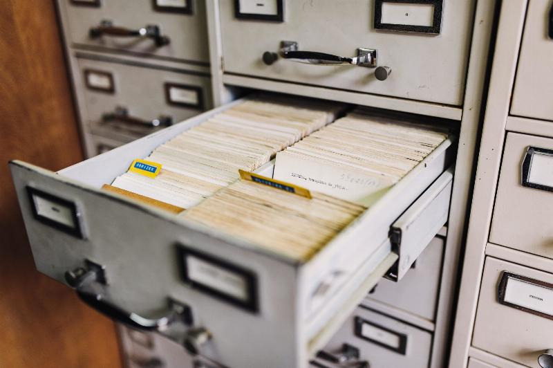 files drawer with hundred of files from vabinet